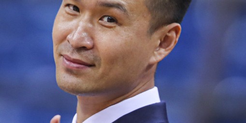 九游-姚明一离任就不行！苏群曝CBA分红今年少800万 升降级势在必行？