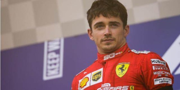 九游下载-勒克莱尔肩负法拉利复兴重任 23岁的他无犯错余地